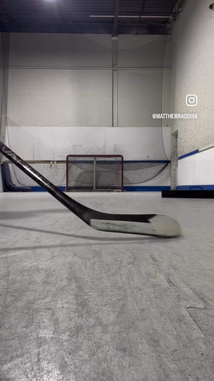 Matthew Radoslovich: Off-Ice Puck Shooting Practice in the Rapidshot Training ‘Cage’