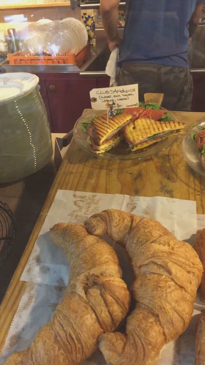 8 1/2 Caffe & Bottega - Coffee & Tea Near Me - Miami, Florida