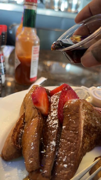 District 7 Grill - Breakfast & Brunch Near Me - Houston, Texas