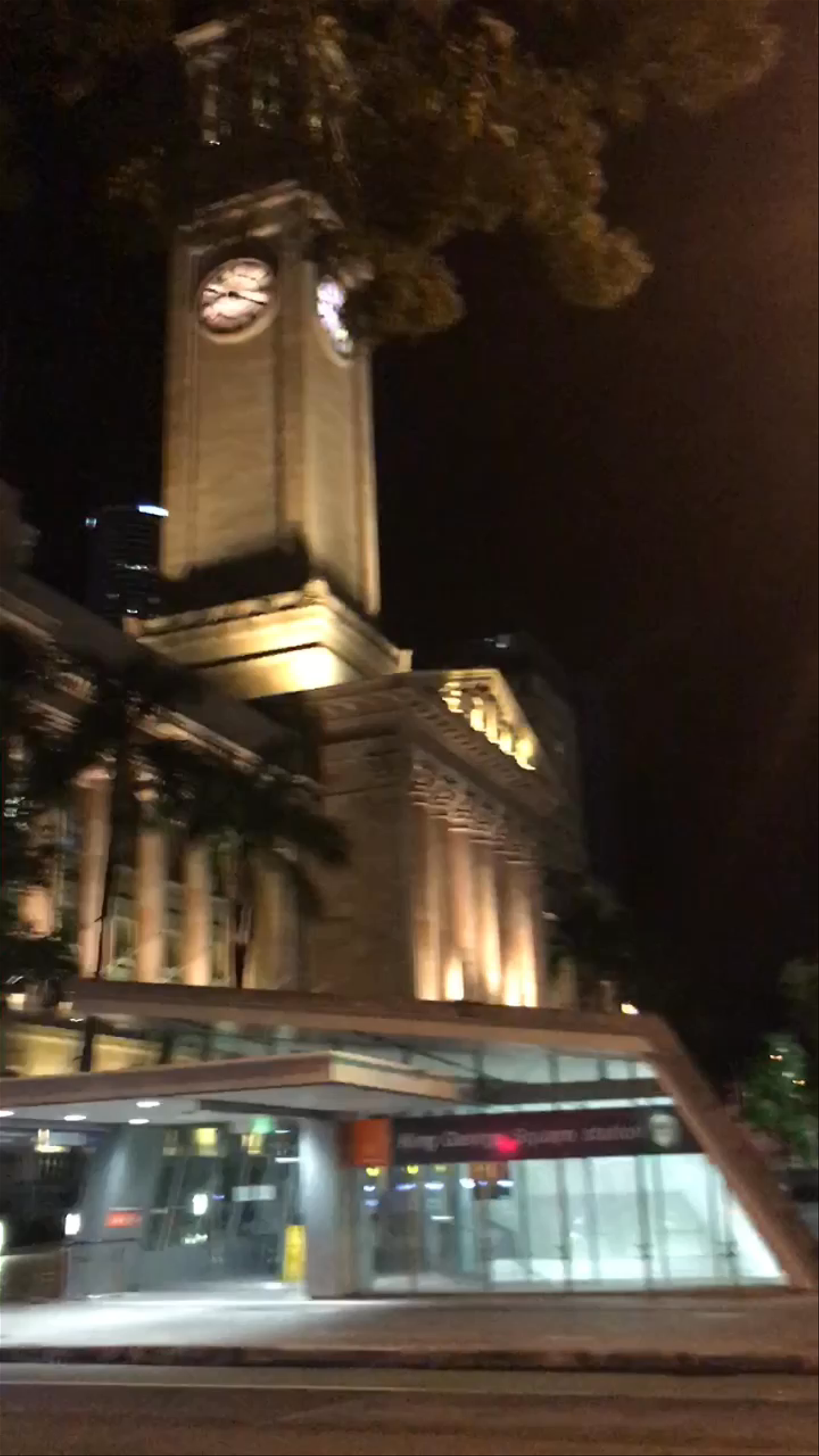Brisbane City Hall by Night: Nighttime Urban Elegance in the Heart of Brisbane City