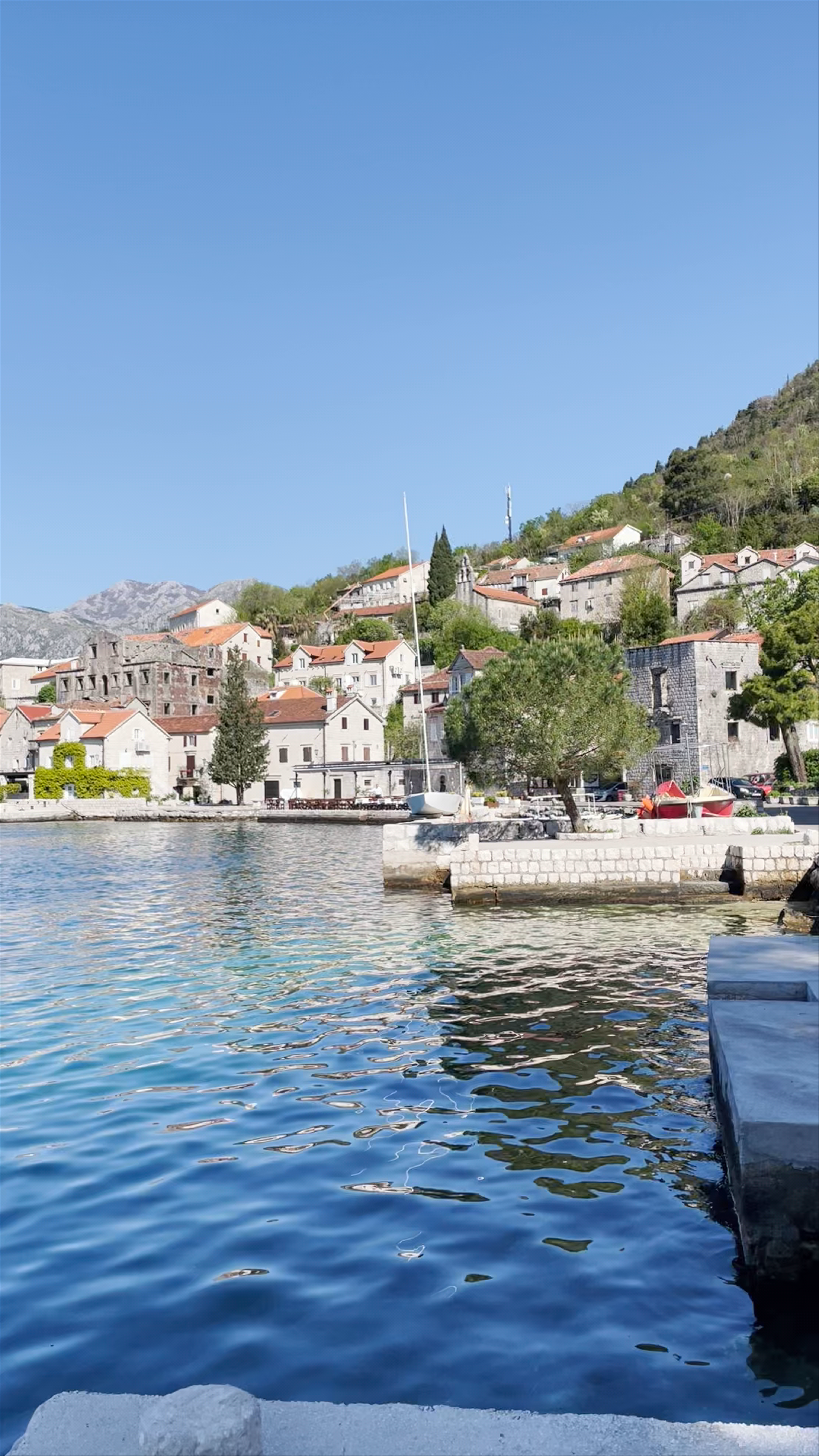 PERAST