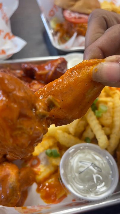 Wing It On - Just to wings coming together it was so yummy - Chicken Wings Near Me - Mount Dora, Florida