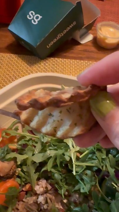 sweetgreen - Healthy Salads, Wraps, and Bowls - If you're going to promote these fries like hell, I'd expect them to not be ice cold and mushy. - Salad Near Me - Torrance, California