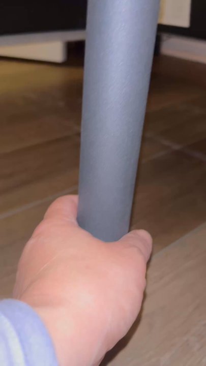 Structube - In addition to the corner leg, the middle bar legs had a defect from design and manufacturing. They kept rotating without tightening. - Furniture Stores Near Me - Toronto, Ontario