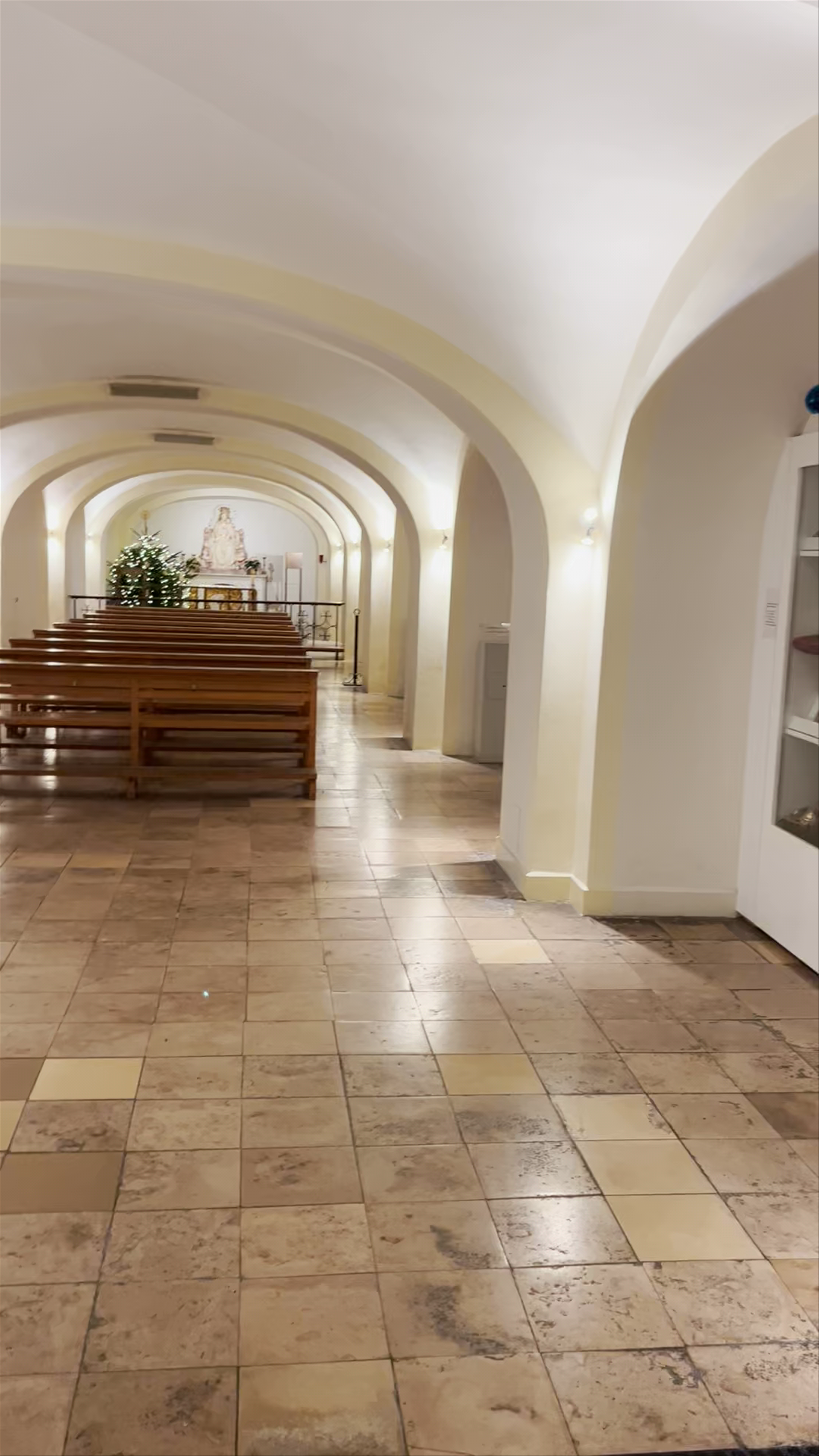 Bürgersaalkirche: Tranquil Spiritual Escape in Munich