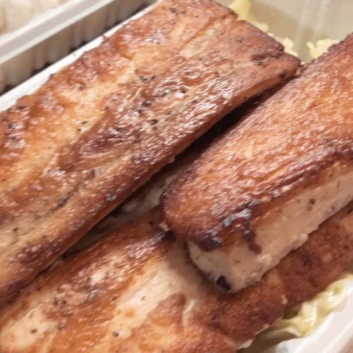 Ono Hawaiian BBQ - Dindin spread - Barbeque Near Me - Fontana, California