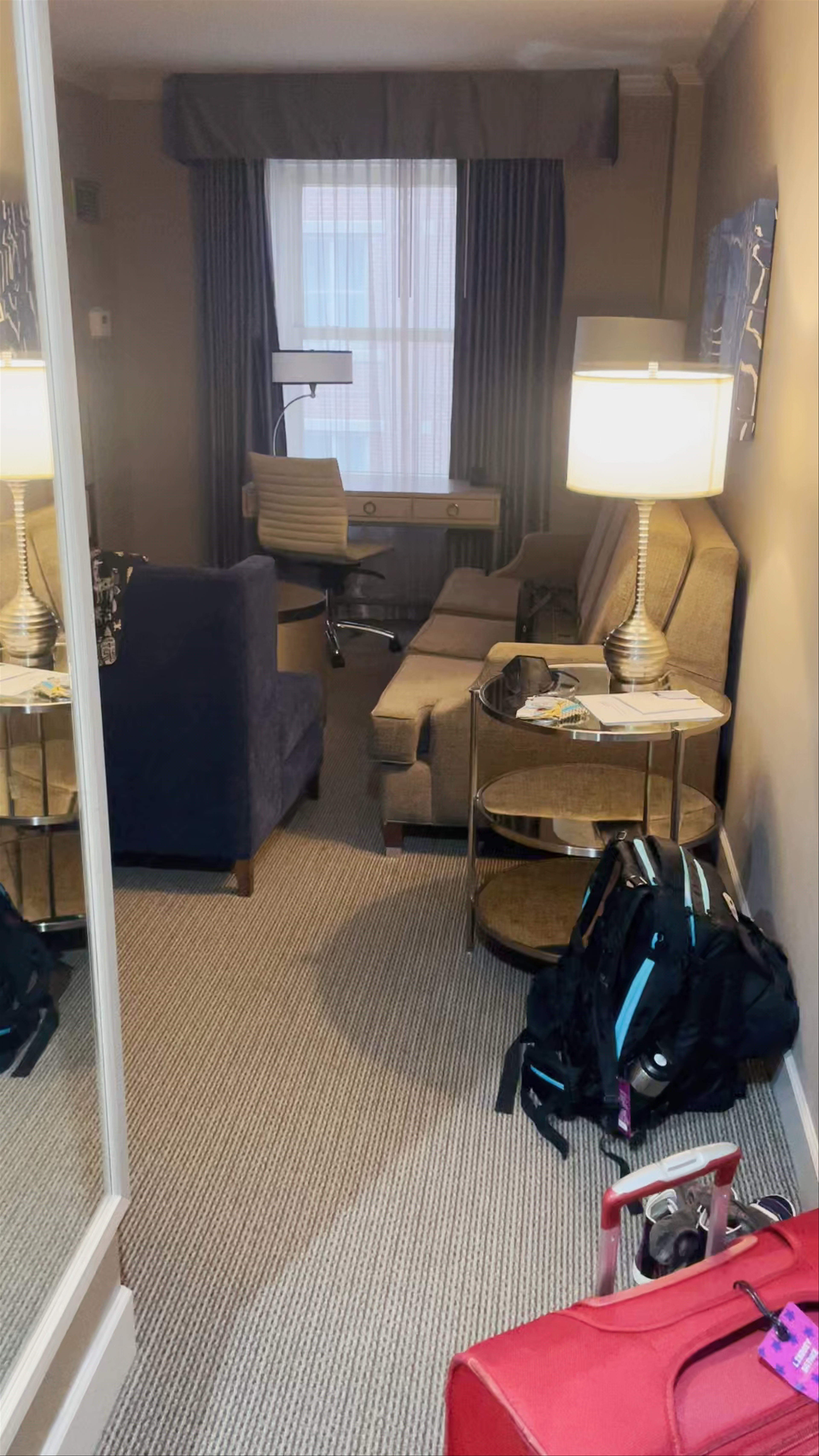 Inside Magnolia Hotel St. Louis: Cozy Comfort and Urban Convenience