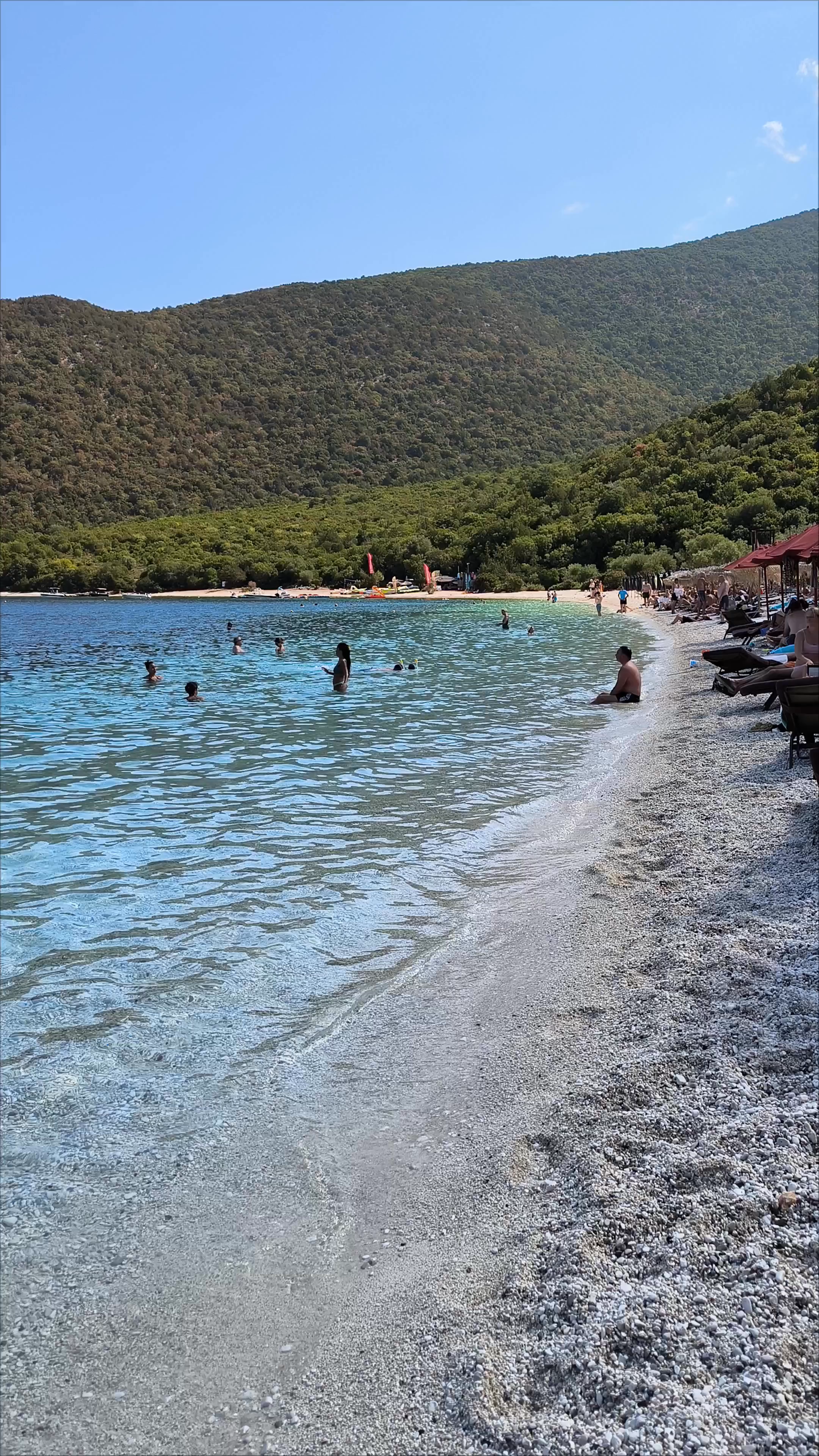 Antisamos beach
