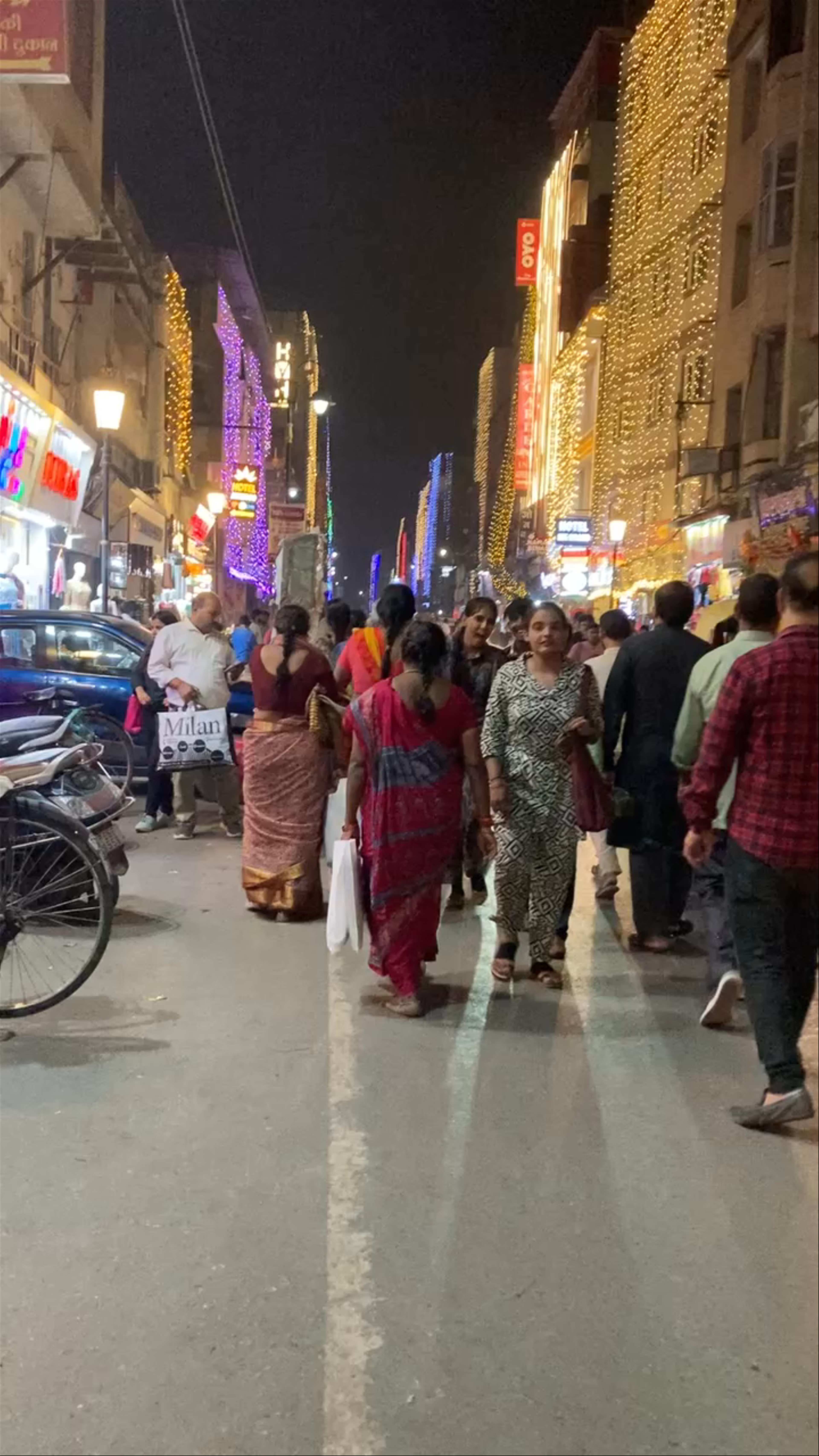 Gauri Sarees Shopping and Nightlife on Dashashwamedh Ghat Road, Varanasi