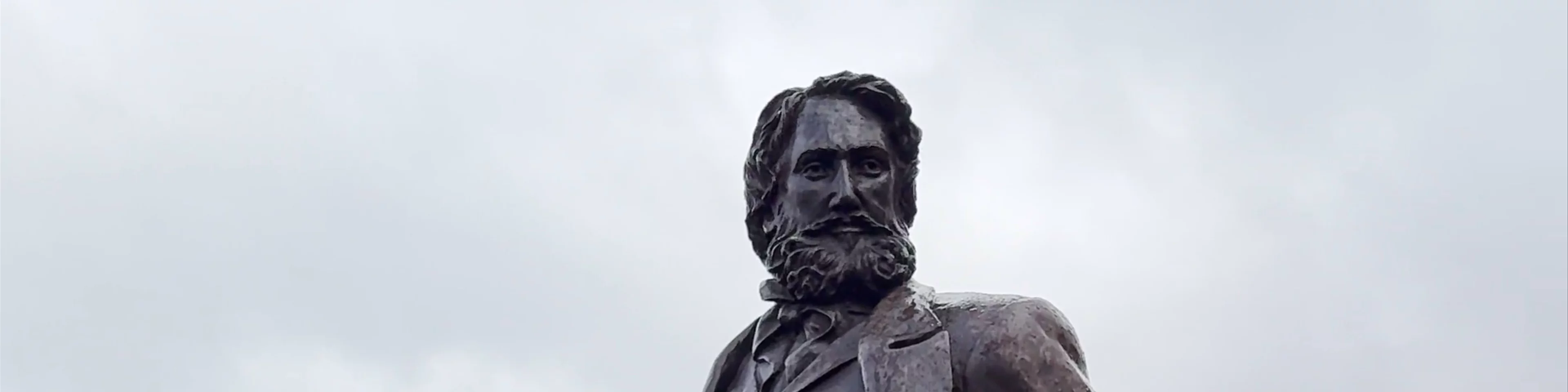 Statue of William Rees Marine Parade