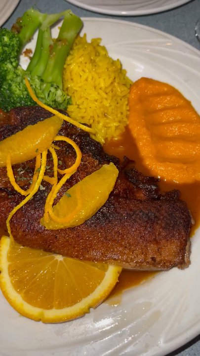 La Vie - Tender roast duckling - French Near Me - Rosemead, California