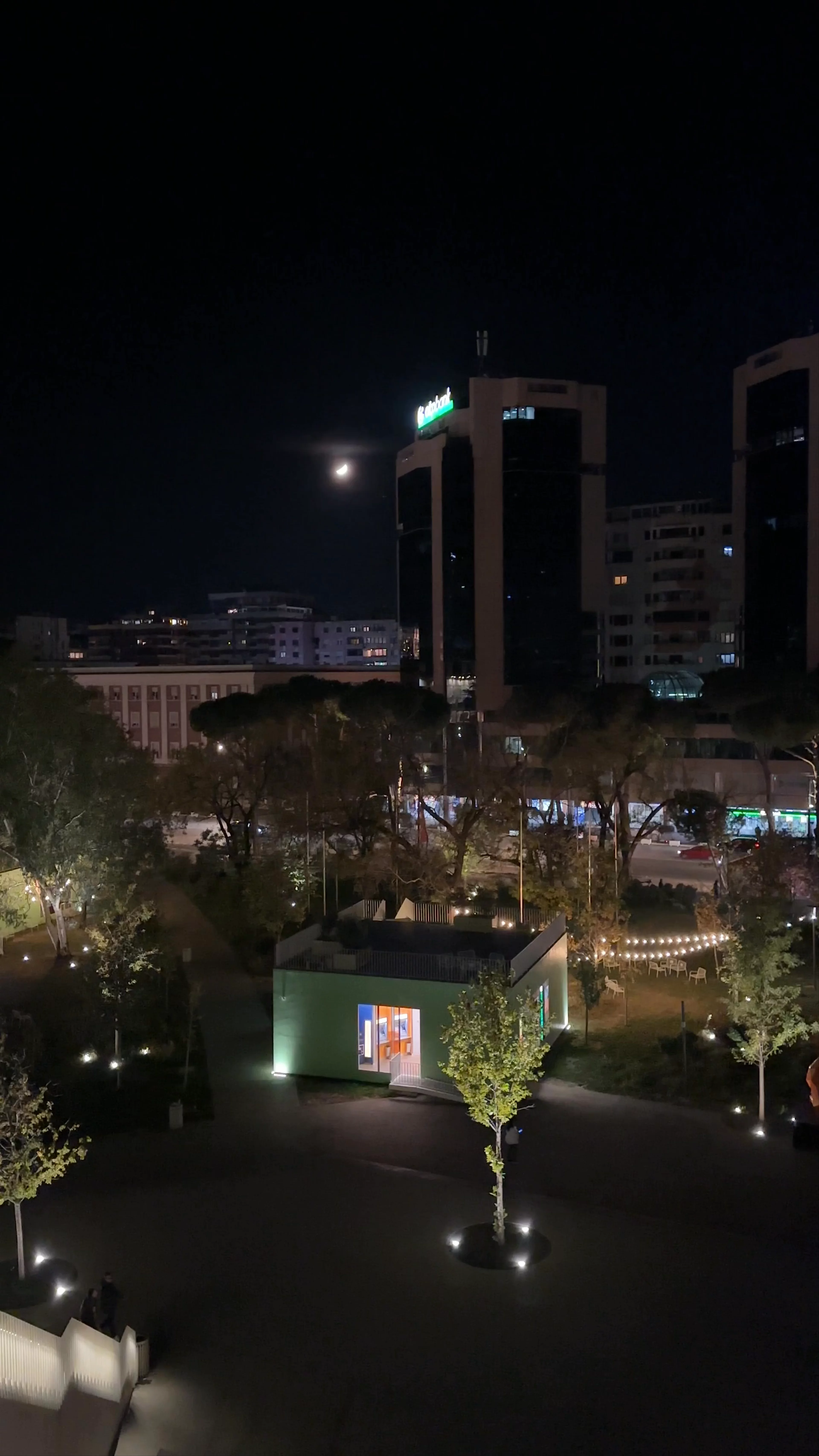 Piramide van Tirana