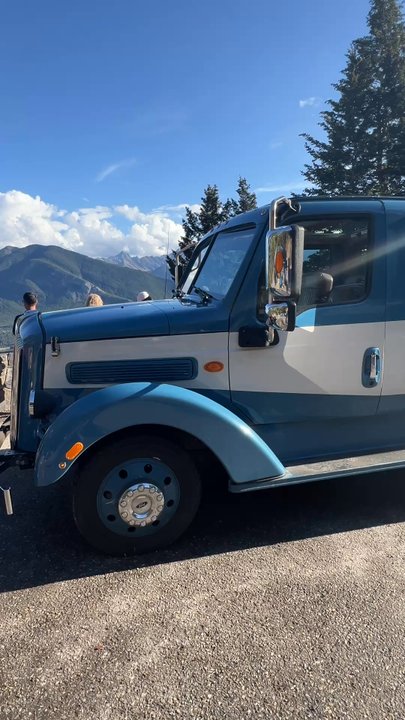 Open Top Touring - Bus Tours Near Me - Banff, Alberta