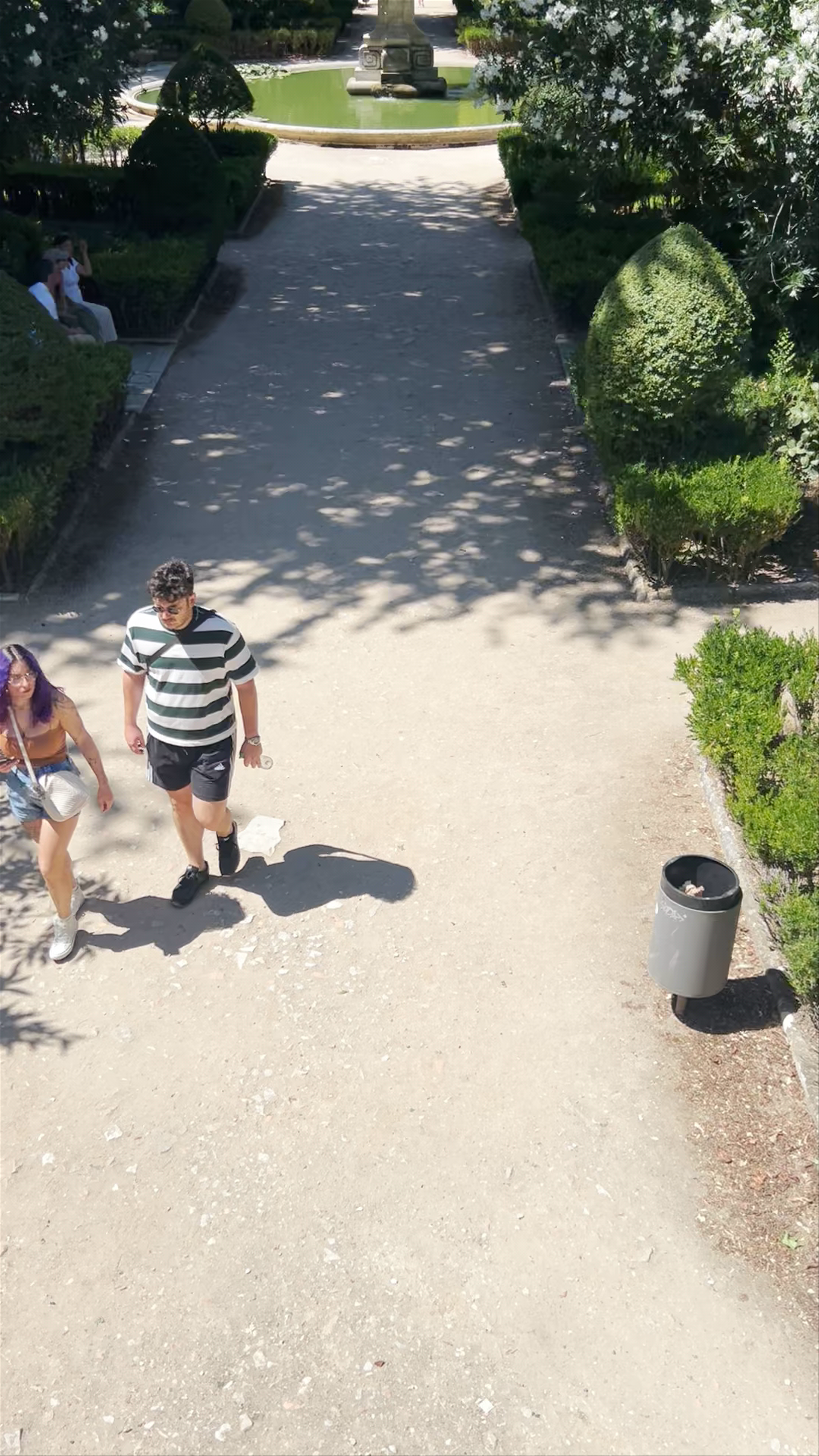 Quadrado Central / Fonte