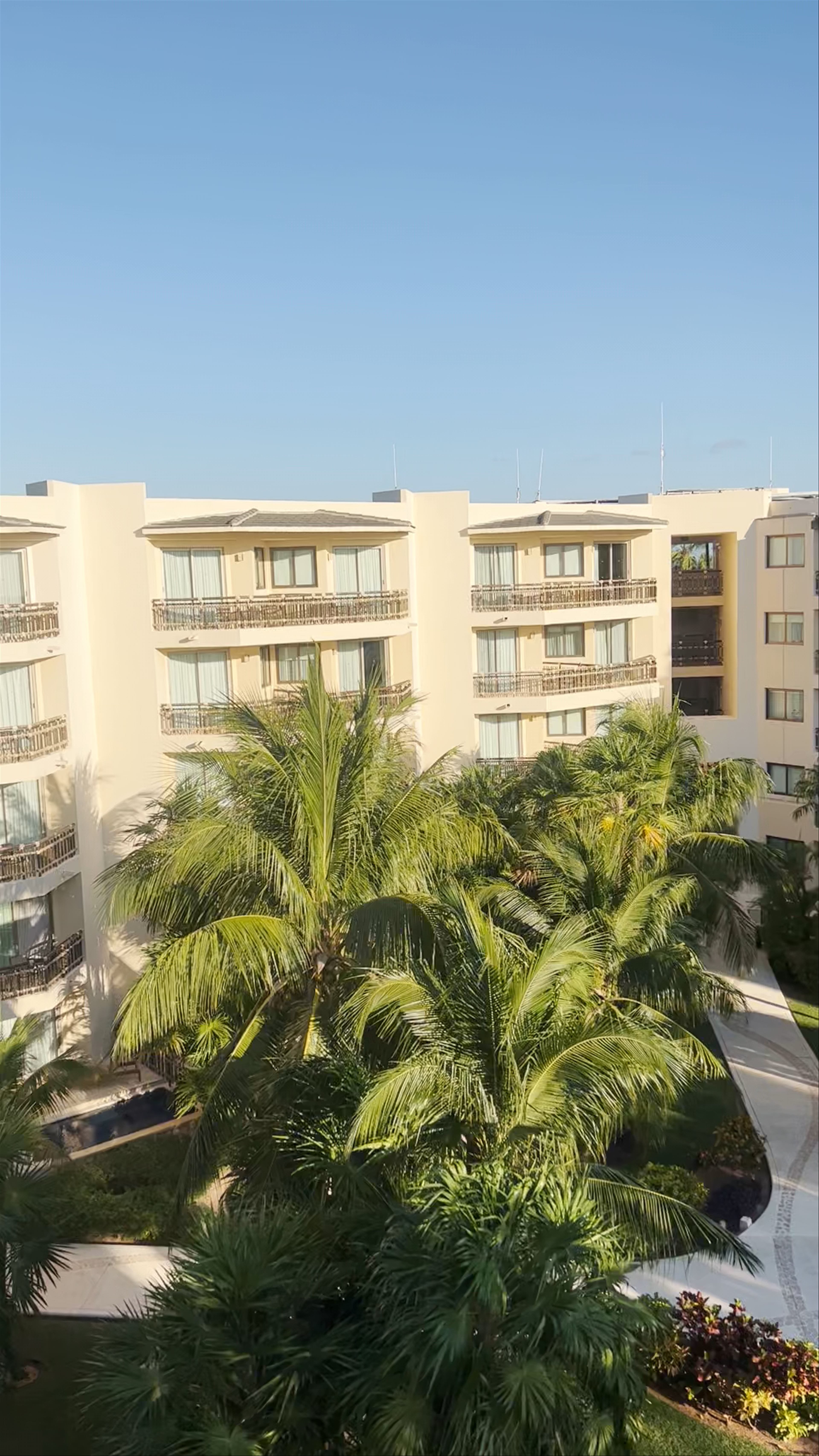 Dreams Riviera Cancun Resort & Spa: Tropical Paradise in Puerto Morelos