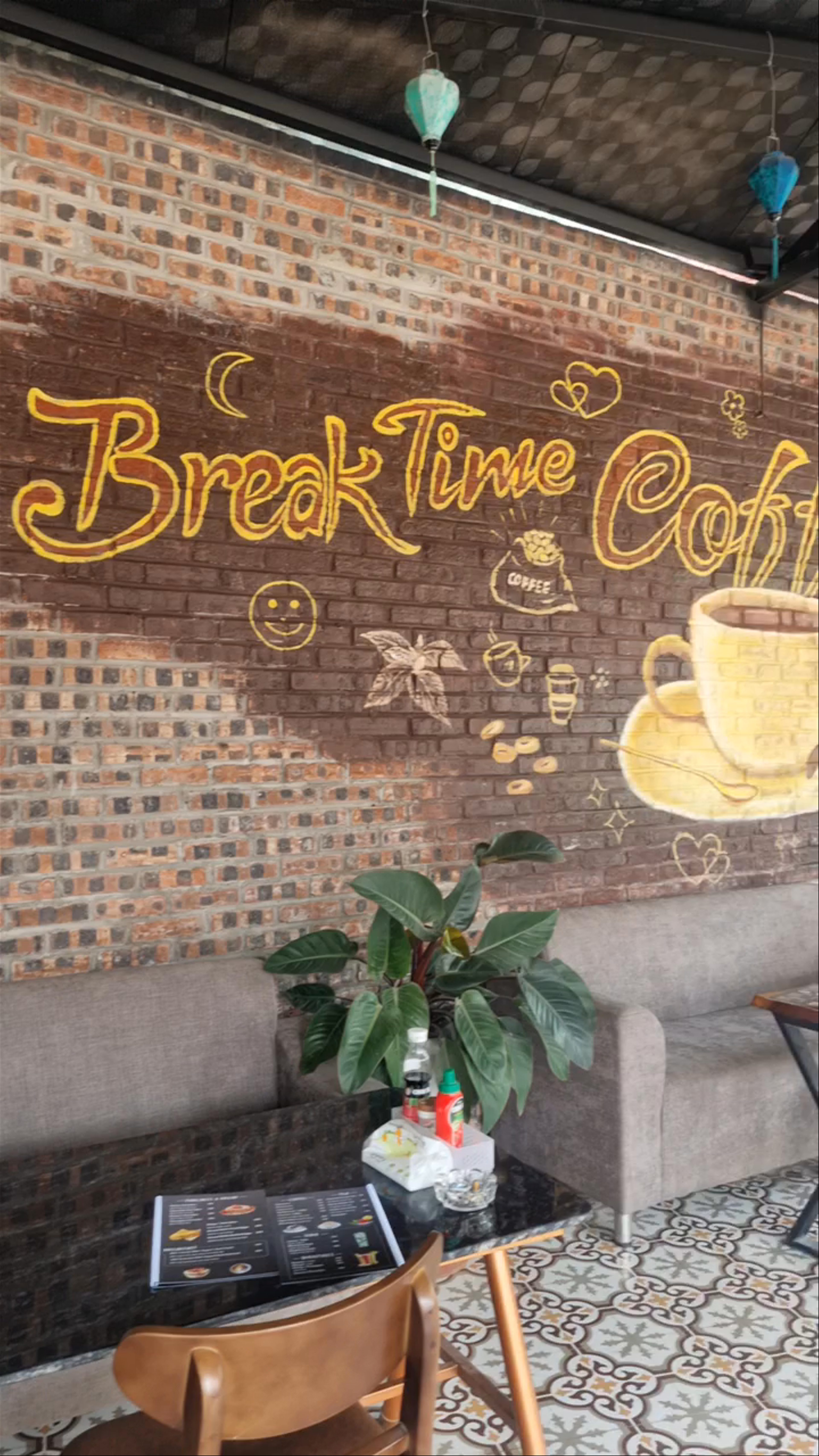 Break Time Coffee: Cozy Coffee Spot in Ninh Hải, Ninh Bình, Vietnam