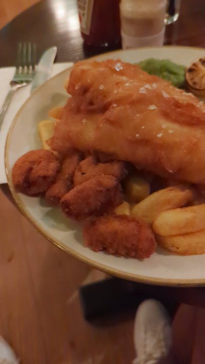 The Blackfriar - Fish N Chips and Chicken Schnitzel - Pubs Near Me - London, XGL
