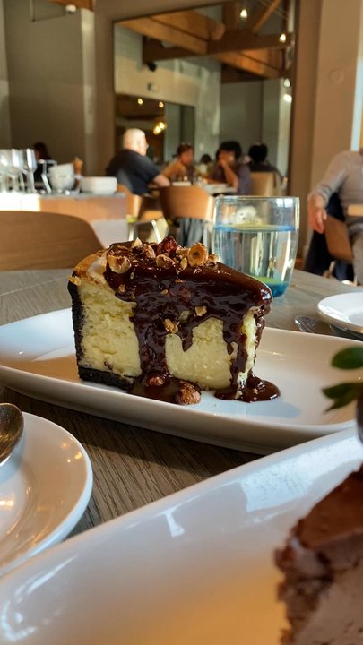 Pasta Moon - Definitely do the CHEESECAKE!! The other one was surprisingly bland - Italian Near Me - Half Moon Bay, California