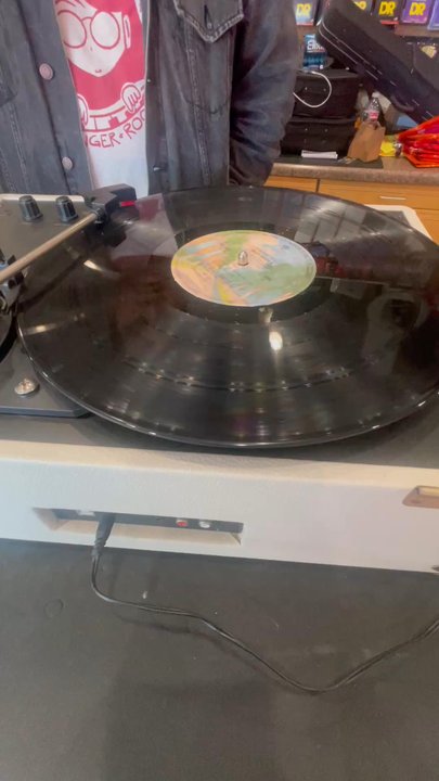 More Music LB - I'm so happy that I get to play my records again thanks to Andy who is so sweet and really good at his job. - Musical Instruments & Teachers Near Me - Long Beach, California