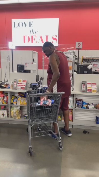 Burlington - One register open/long line! Manager just walked away instead of helping to shorten the line. - Department Stores Near Me - Rialto, California