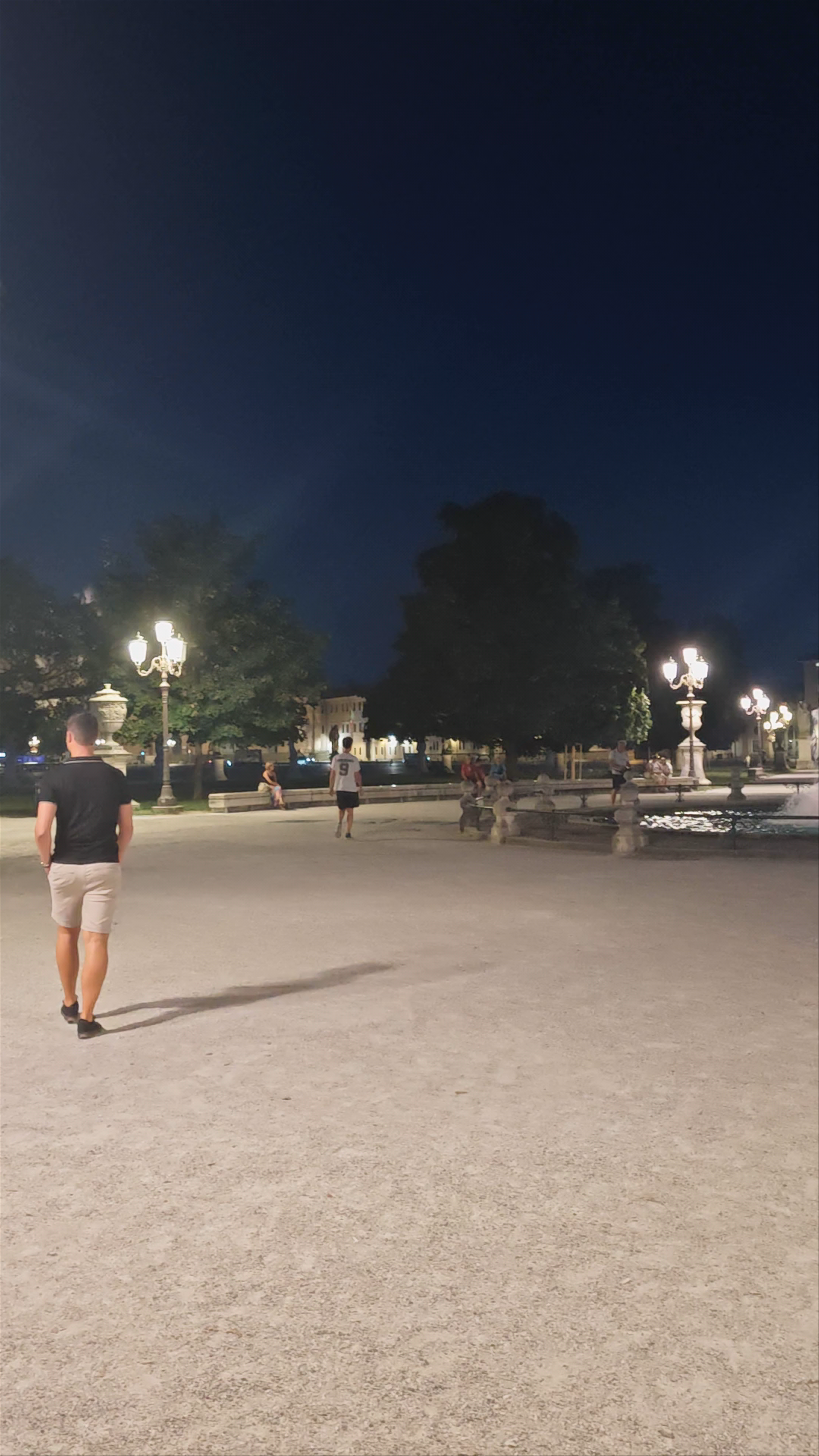 Evening Stroll at Isola Memmia, Padua