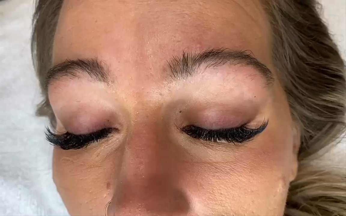 Castle Hills Lash & Nail - New set of lashes - Nail Salons Near Me - Carrollton, Texas
