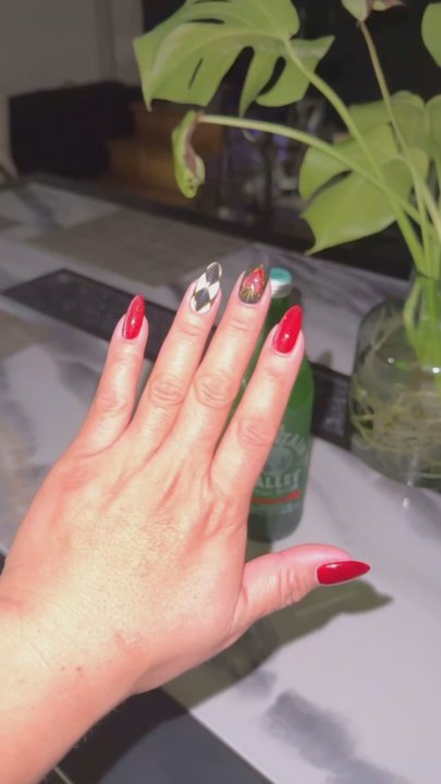 Blossom Nails - Nail Salons Near Me - Vallejo, California