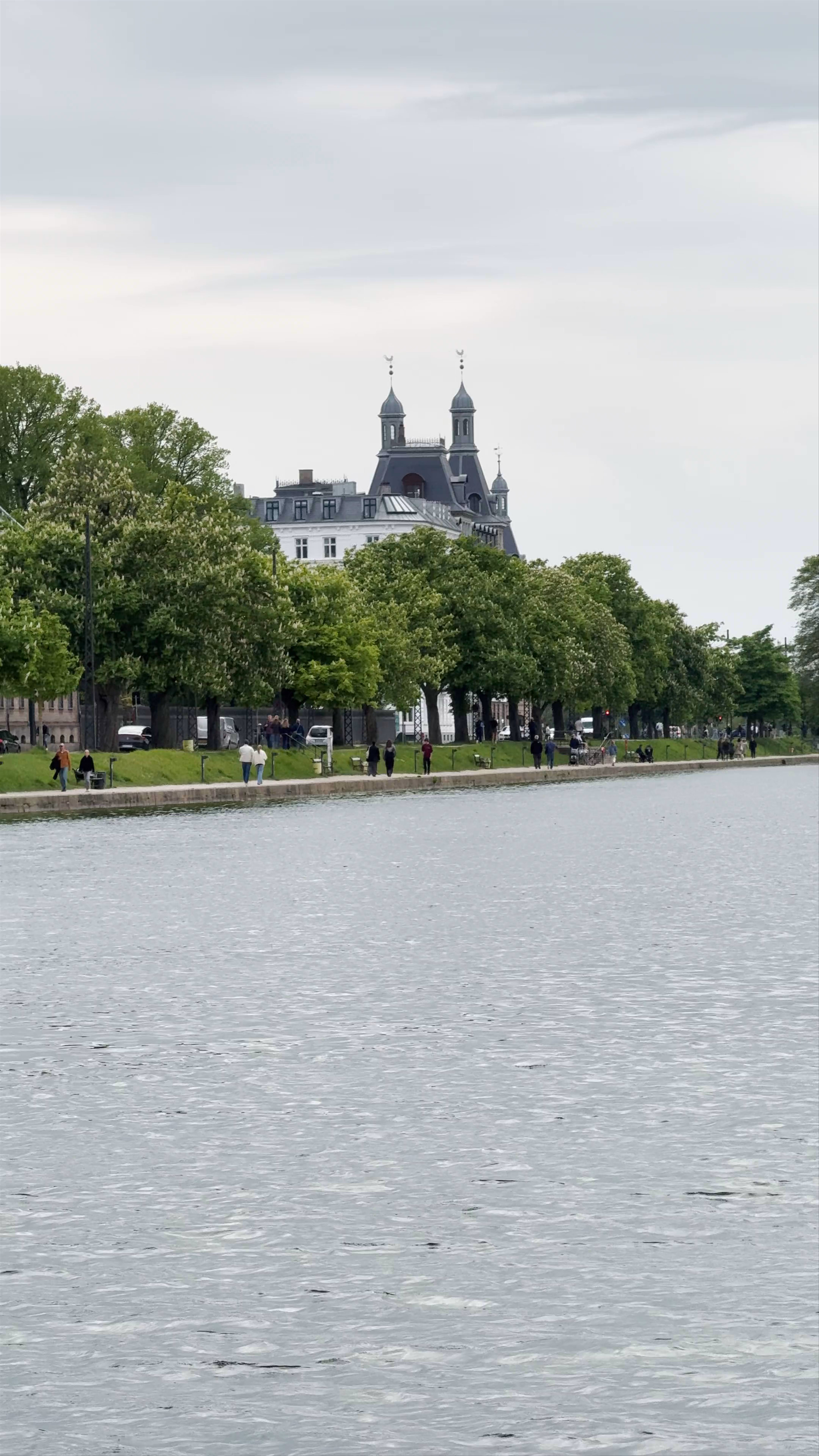 Søerne in Copenhagen: A Tranquil Urban Lakeside Stroll