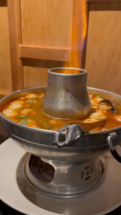 Folsom Thai Cuisine - Thai Near Me - Folsom, California