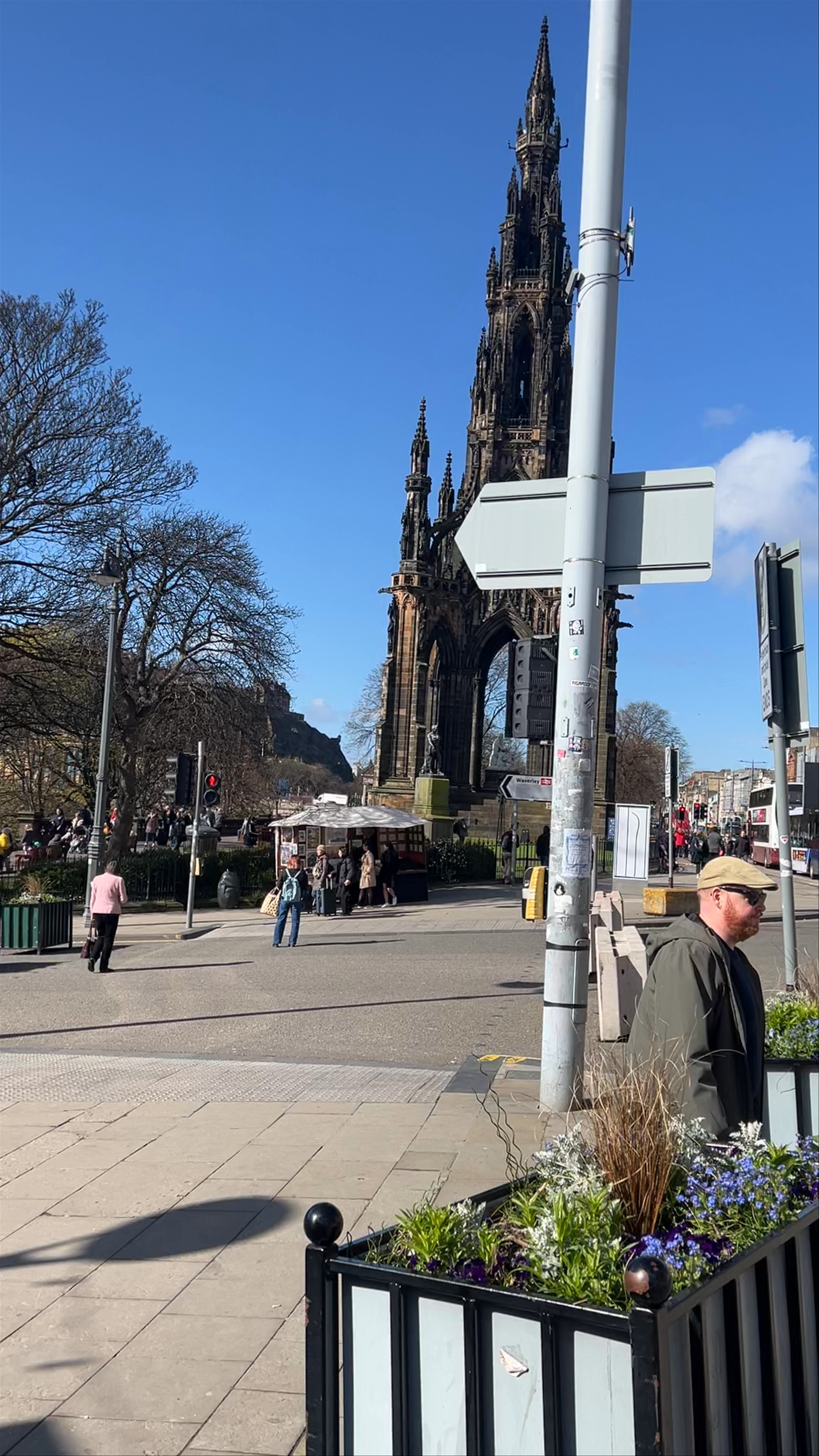 Exploring the Scott Monument in Edinburgh