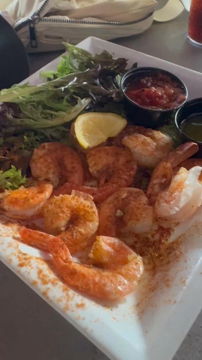 Hogan's Hangout - Sports Bars Near Me - Clearwater, Florida