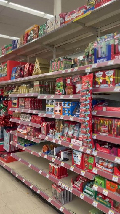 Walgreens - Seasonal items - Cosmetics & Beauty Supply Near Me - North Hills, California