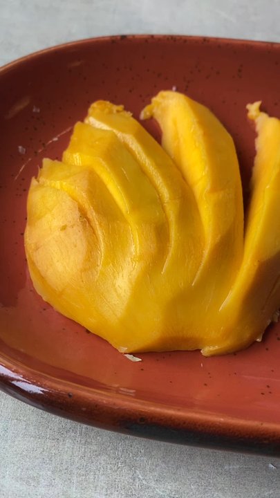 Arawan Thai Cuisine - World famous Mango Sticky Rice - Thai Near Me - Vancouver, Washington