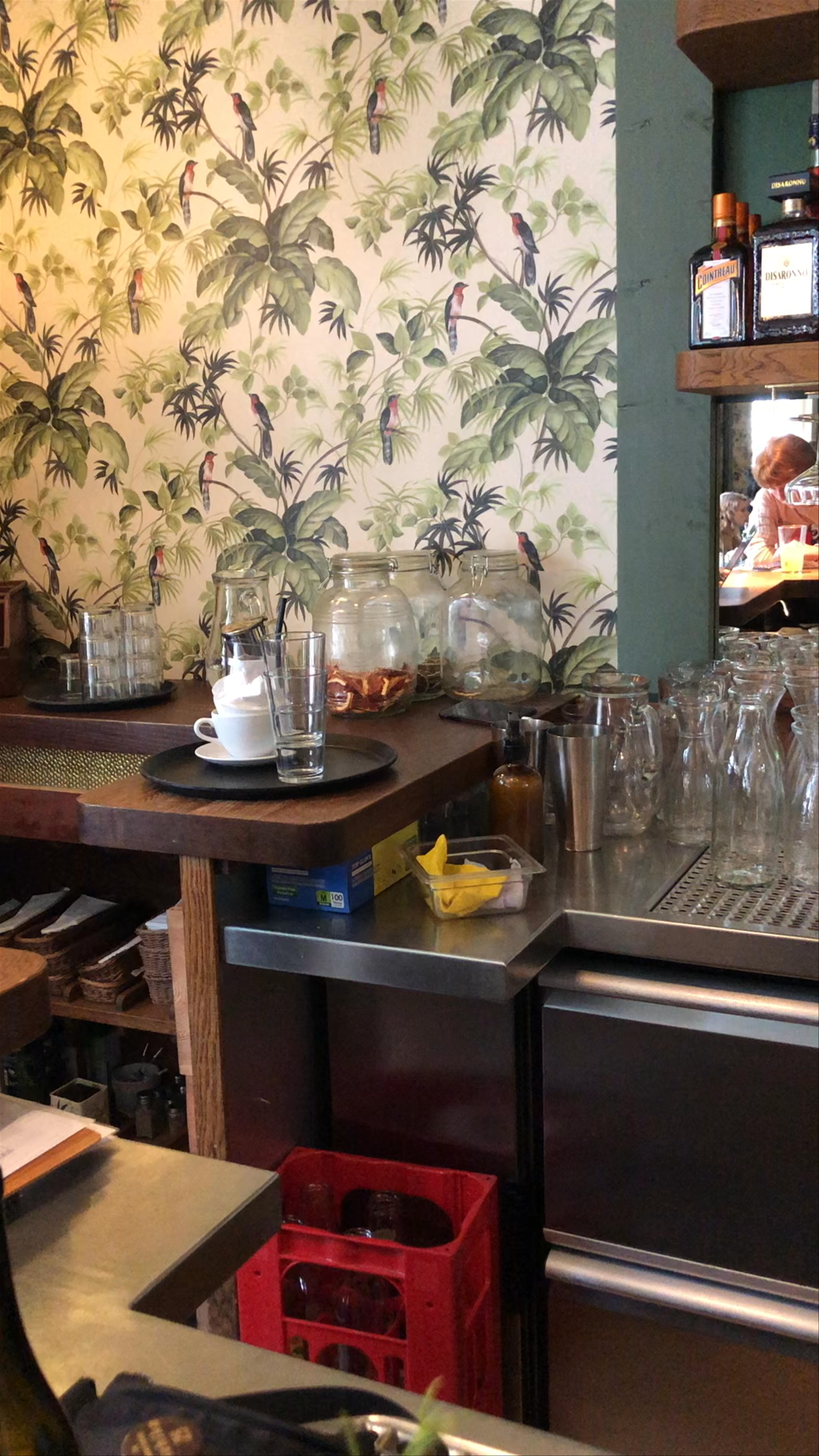 House of Small Wonder: Cozy Botanical Vibes in Berlin