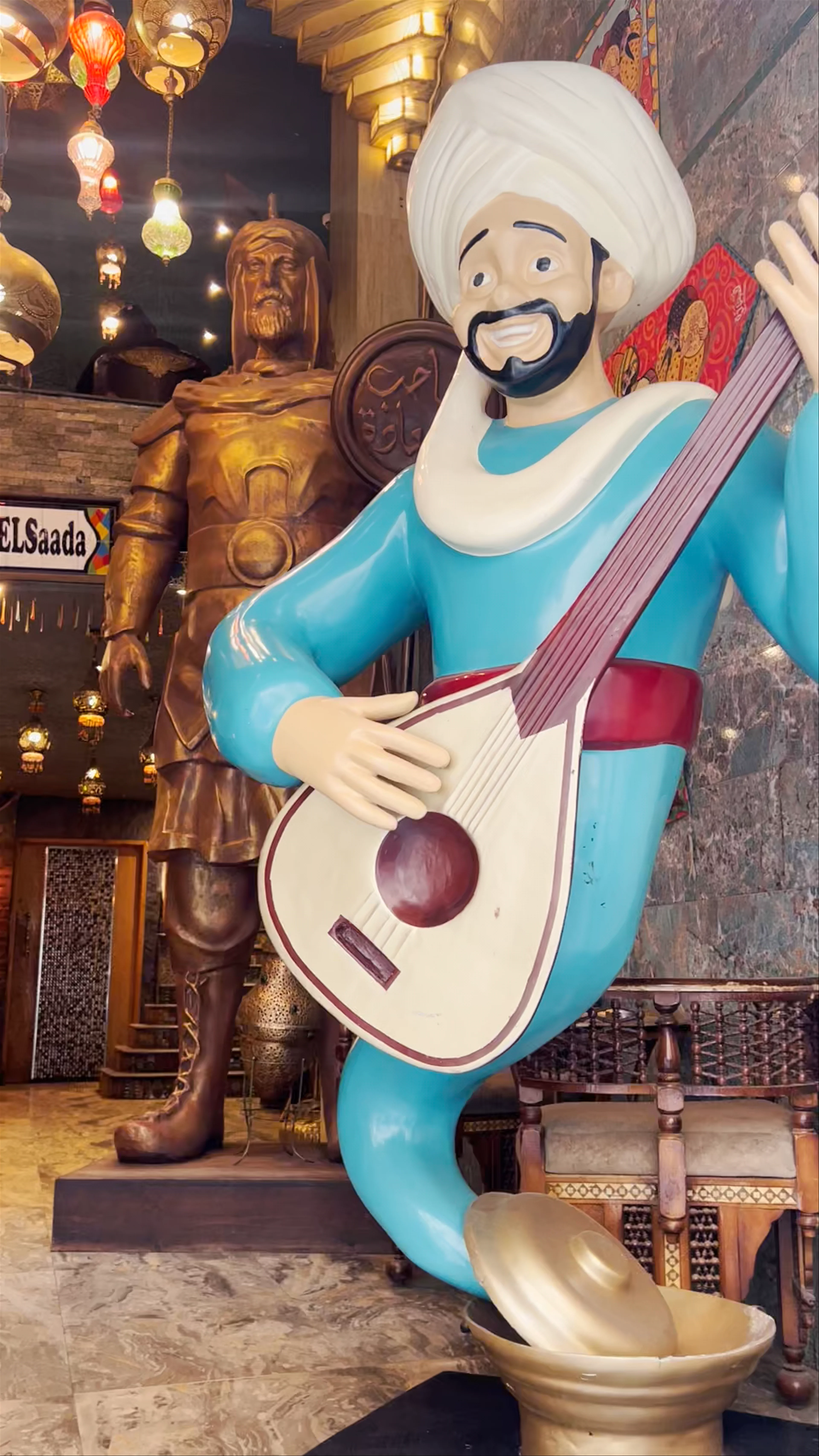 Saheb El Sa'ada, Al Motaz Ldin Allah, El Gamaliya