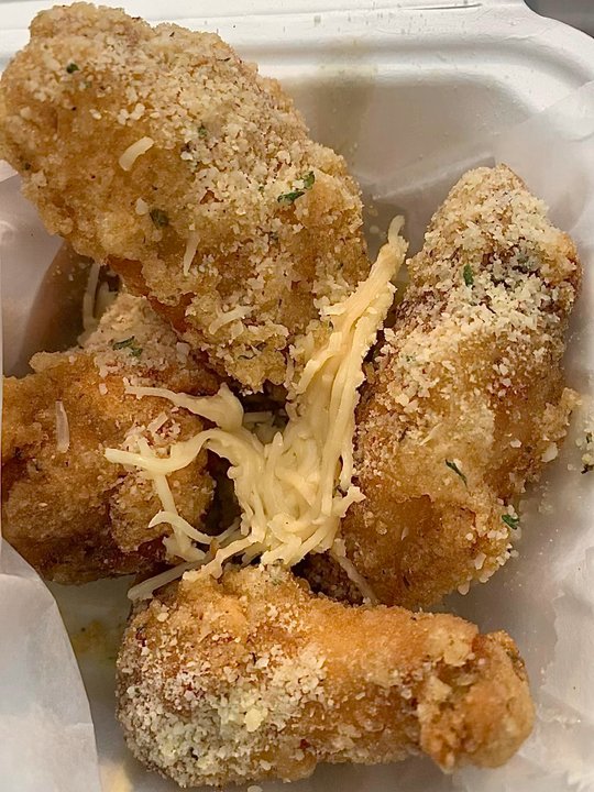 Fire Wings Oakland - 8 piece combo half harlic Parmesan half lemon pepper . I asked for extra seasoning but I don't see it on the lemon pepper . - Chicken Wings Near Me - Oakland, California