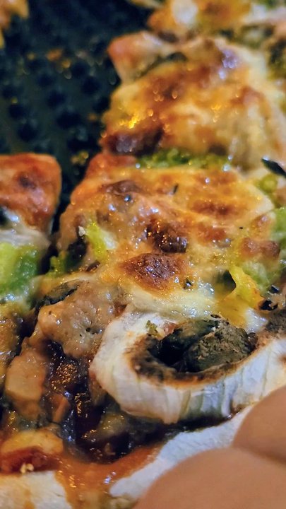 Barnaby's - Nom nom nom - Pizza Near Me - South Bend, Indiana