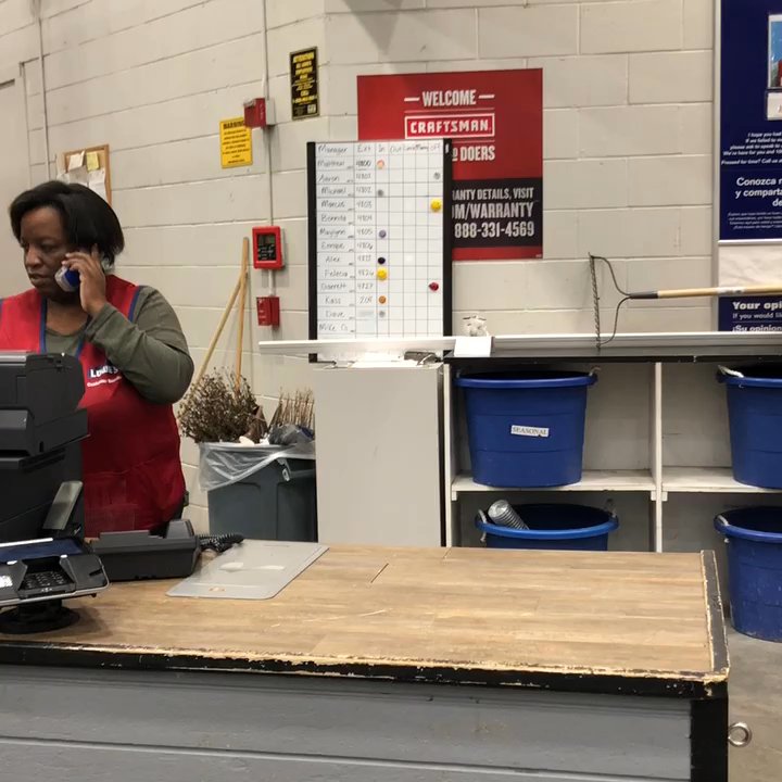 Lowe's Home Improvement - Felecia (the manager) was standing there doing paperwork for 10 minutes before she got on the phone, not helping me - Hardware Stores Near Me - Merced, California