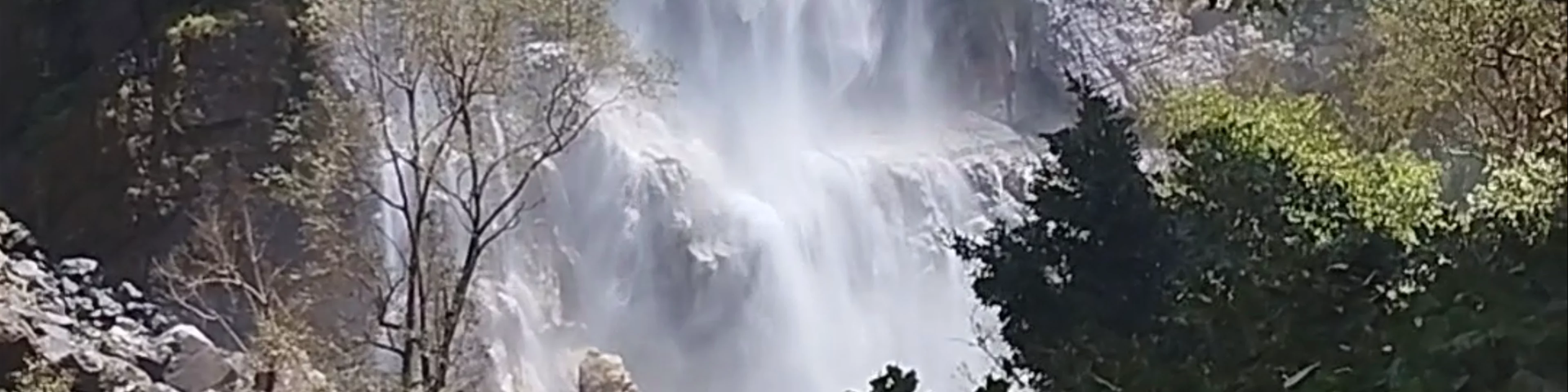 Diyaluma Falls