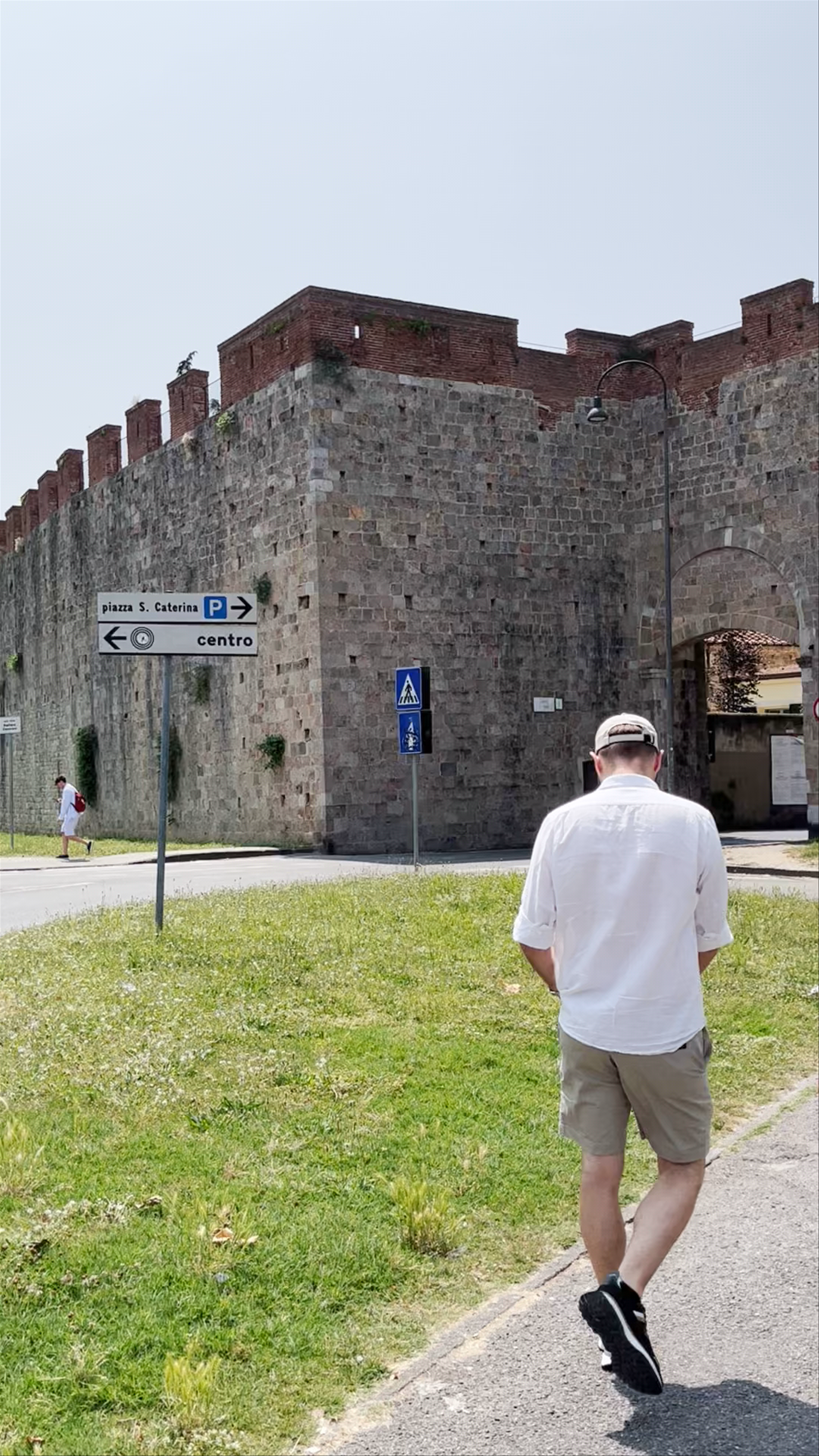 Historic Porta San Zeno in Pisa: A Walk Through Ancient City Walls