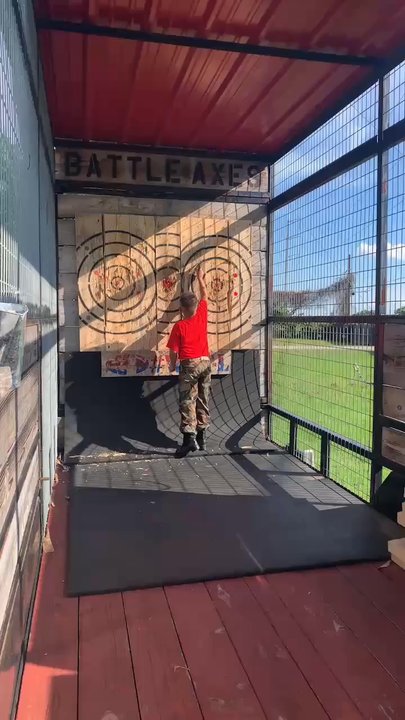 Battle Axes - Axe Throwing Near Me - Midlothian, Texas