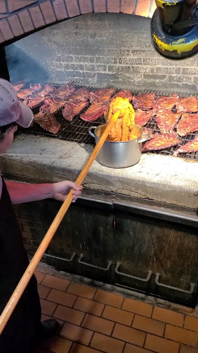 Dreamland BBQ - Ribs Grilling - Barbeque Near Me - Birmingham, Alabama