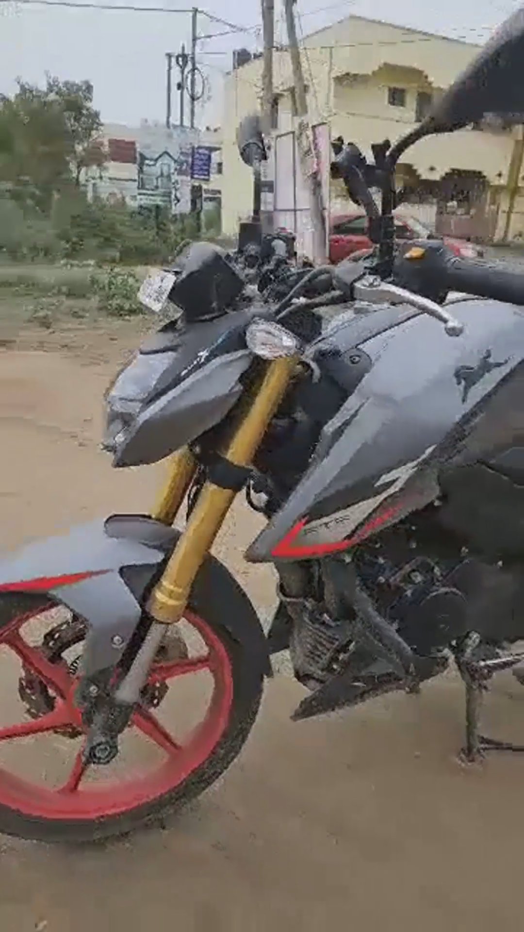 Walk-around video thumbnail