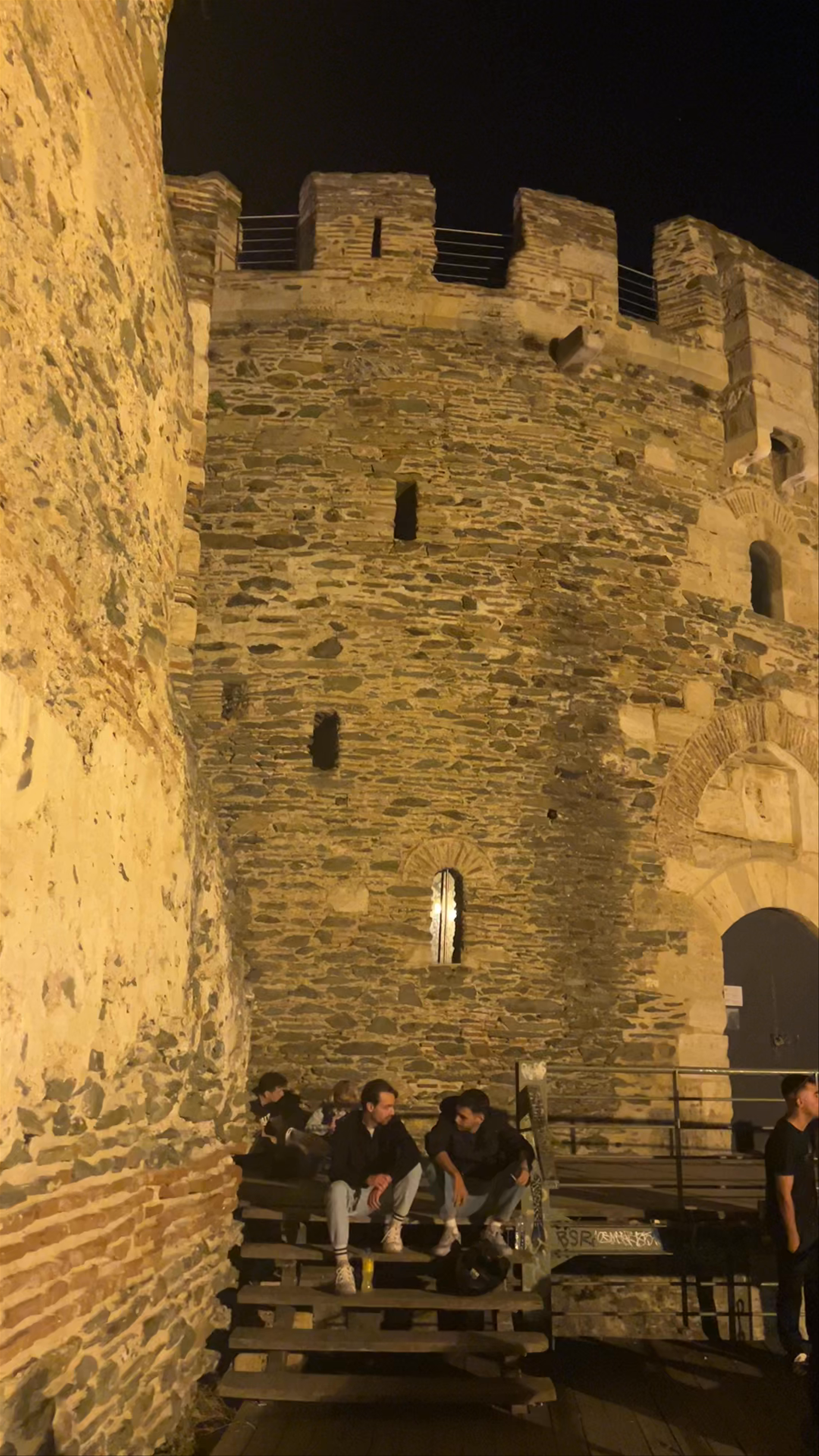 Πύργος Τριγωνίου (Αλύσεως)