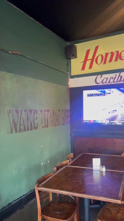 Reggae Hut - Caribbean Near Me - Houston, Texas
