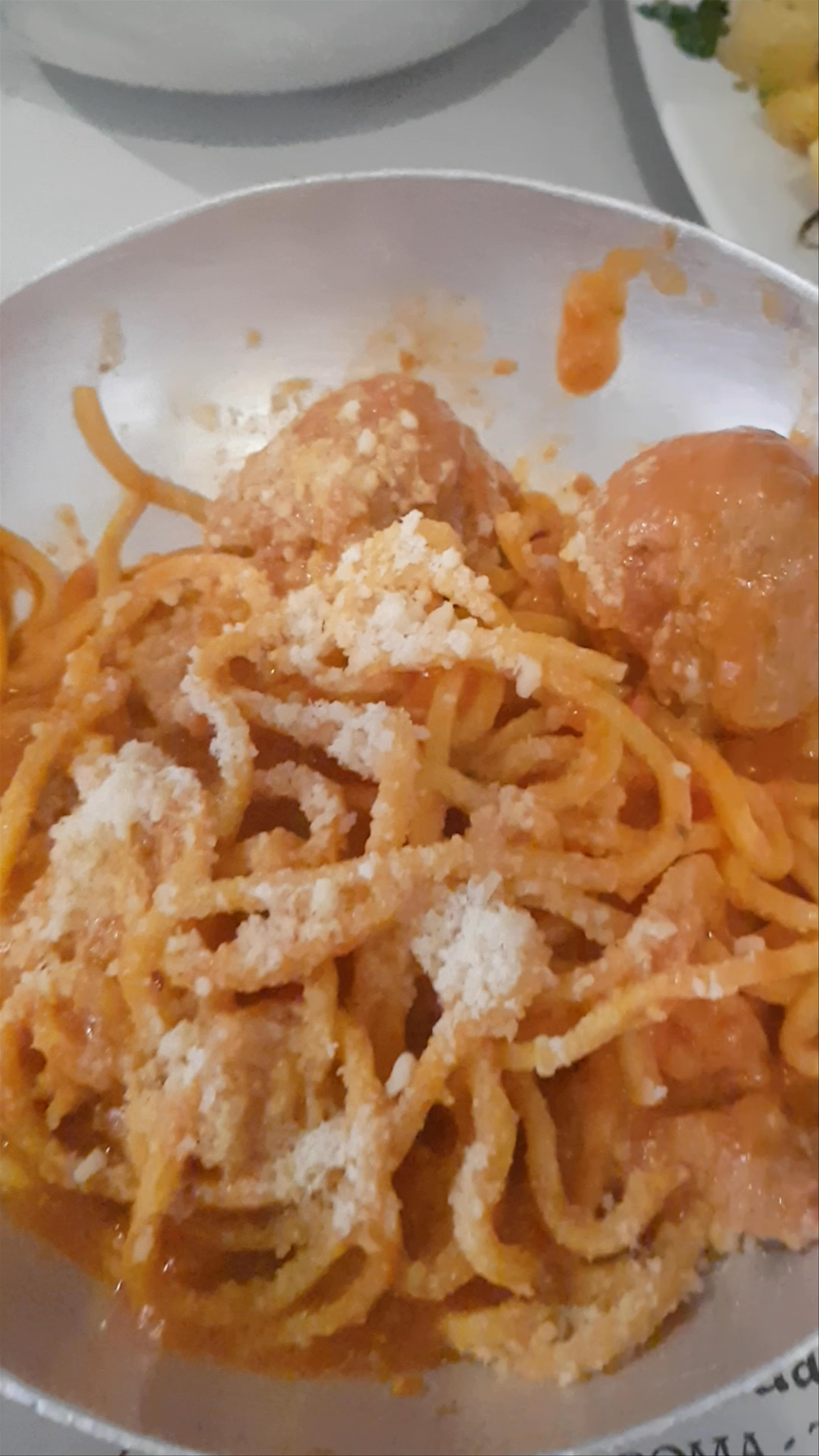 Authentic Roman Pasta and Local Flavors at Tonnarello in Rome