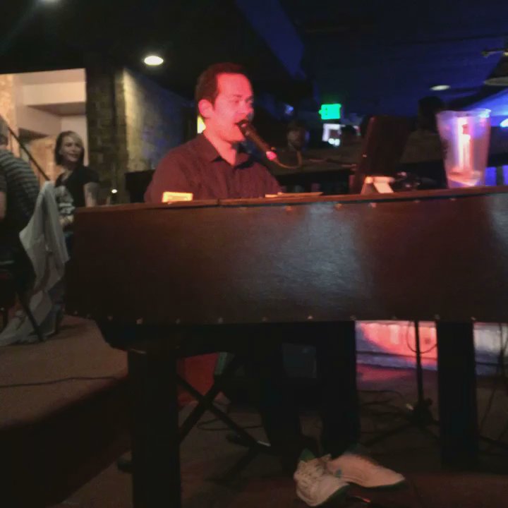 Funk 'n Dive - Dueling pianos!! Fantastic night! - Dive Bars Near Me - Ogden, Utah