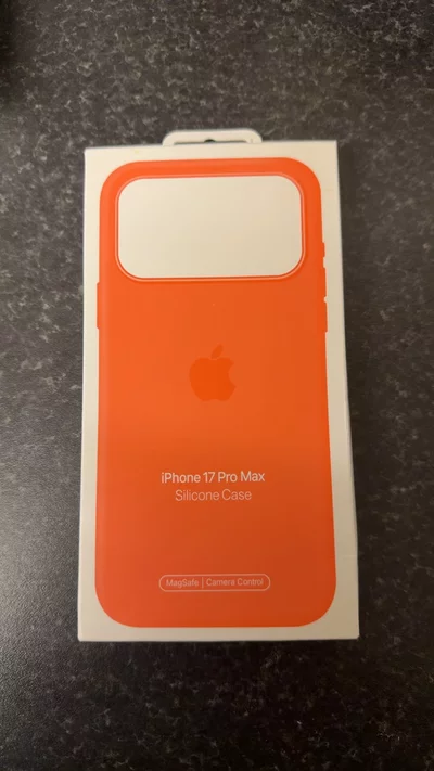 Apple iPhone 17 Pro Max Silicone Case-MagSafe-orange colour obraz 1