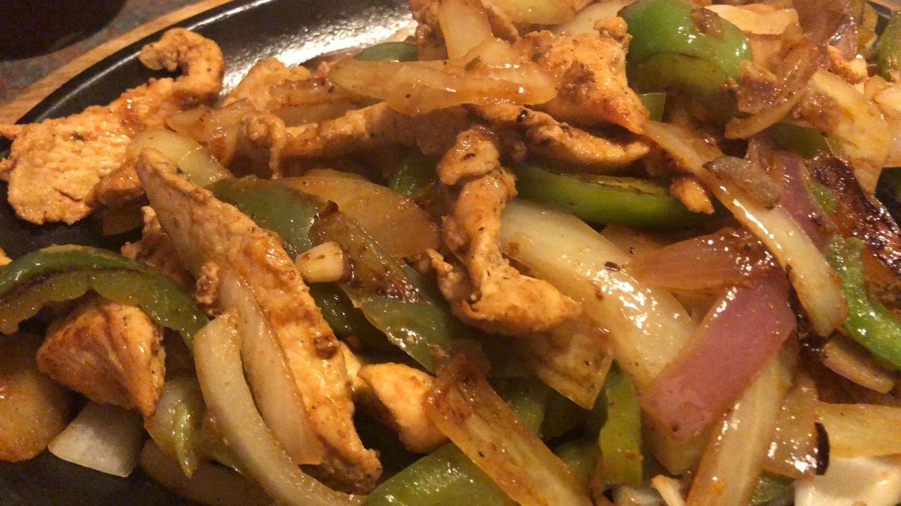 Three Amigos Restaurant - Amazing Chicken Fajitas!!! - Mexican Near Me - Clanton, Alabama