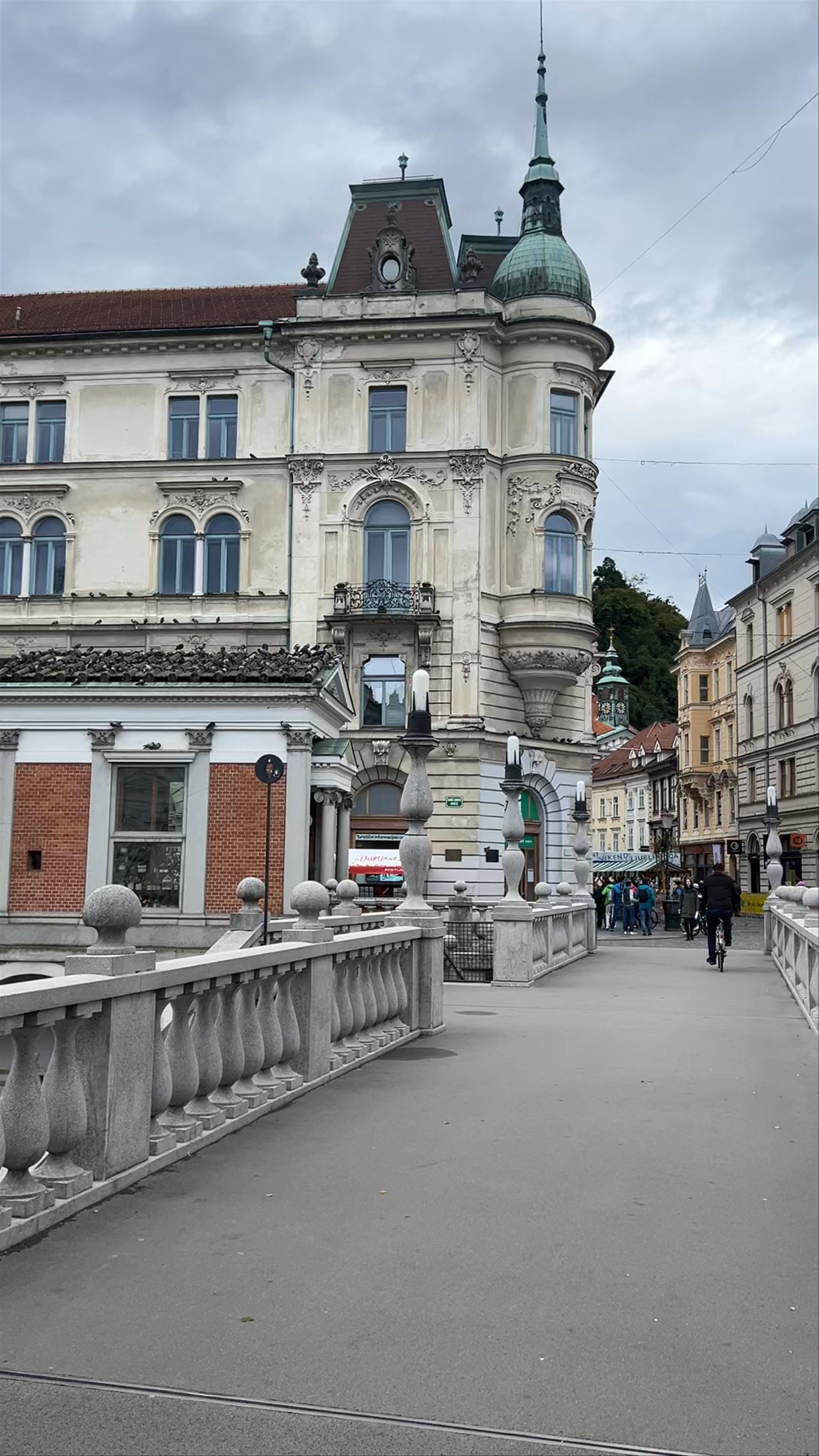 Exploring the Iconic Triple Bridge in Ljubljana, Slovenia